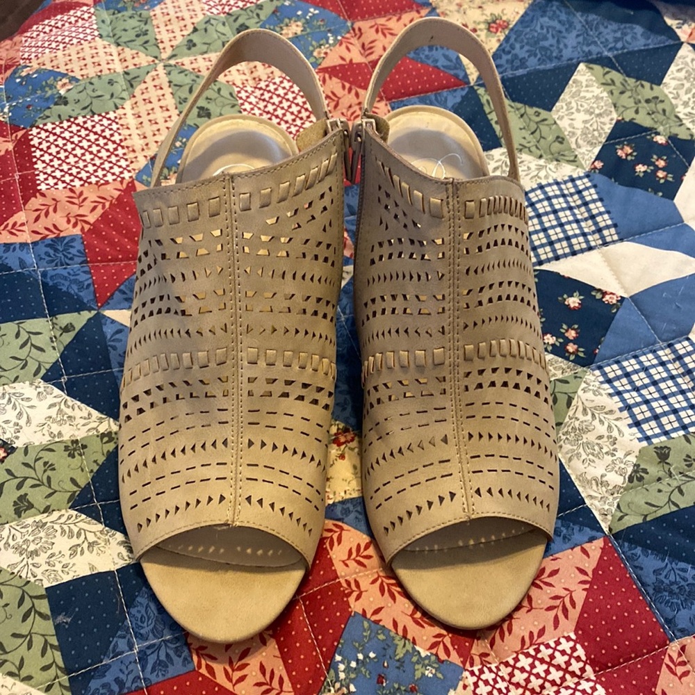 Size 9 heels